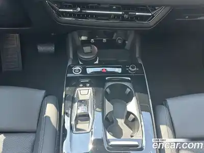 Audi A6 e-tron 2025 автомат (гидро), миниатюра 9