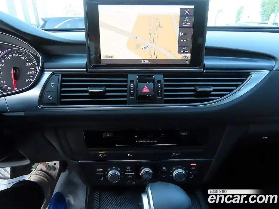 Audi A6 2014 3.0 автомат (гидро), фото 13