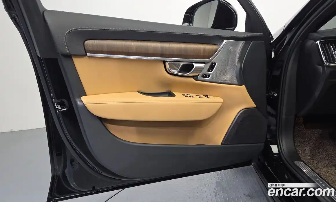 Volvo S90 2023 2.0 автомат (гидро), фото 14