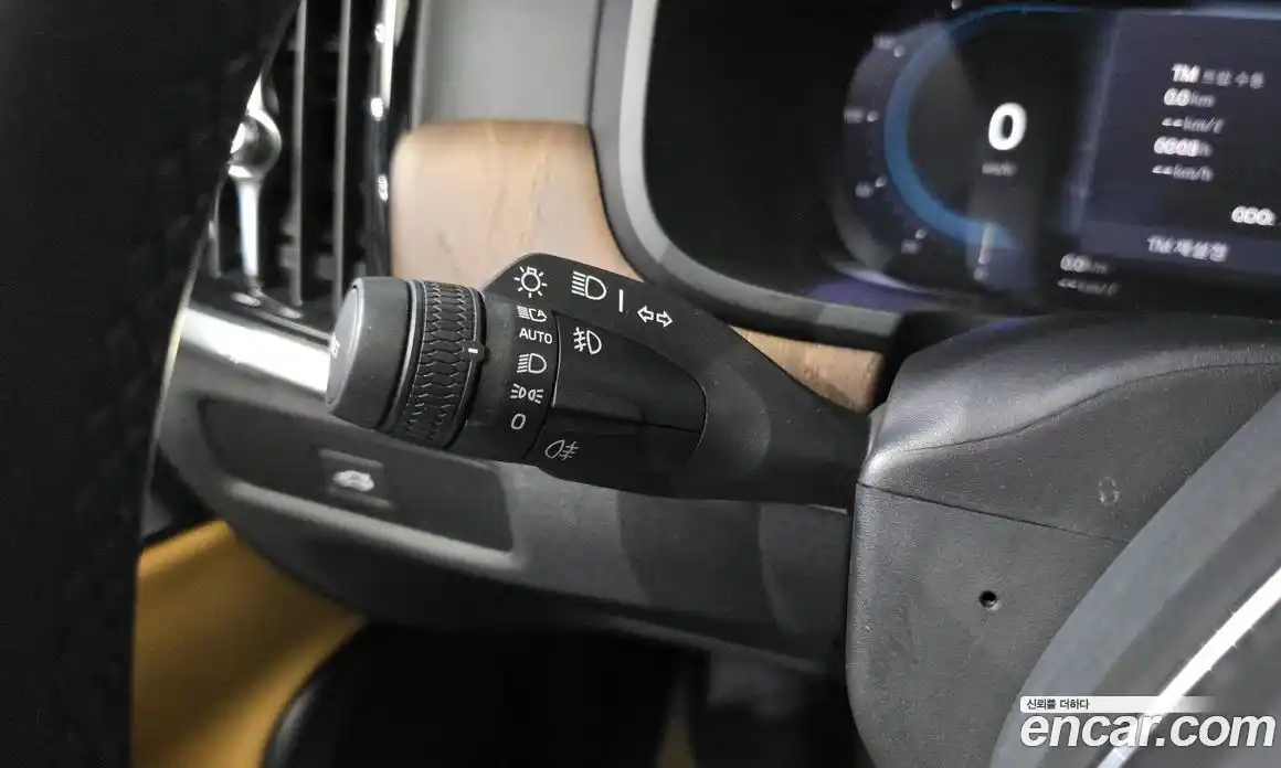 Volvo S90 2023 2.0 автомат (гидро), фото 34