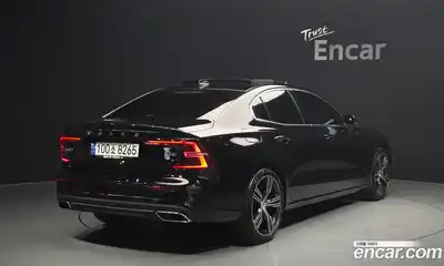 Volvo S60 2021 2.0 автомат (гидро), миниатюра 2