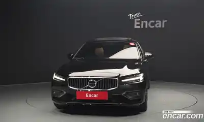 Volvo S60 2021 2.0 автомат (гидро), миниатюра 3