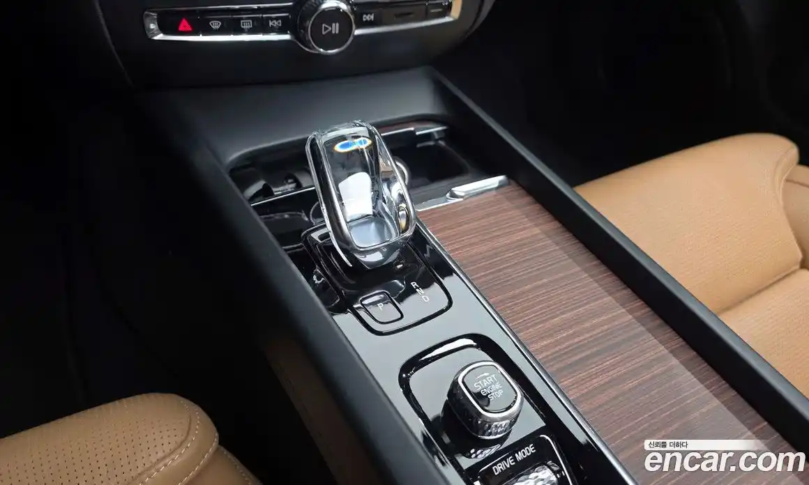 Volvo S60 2021 2.0 автомат (гидро), фото 9