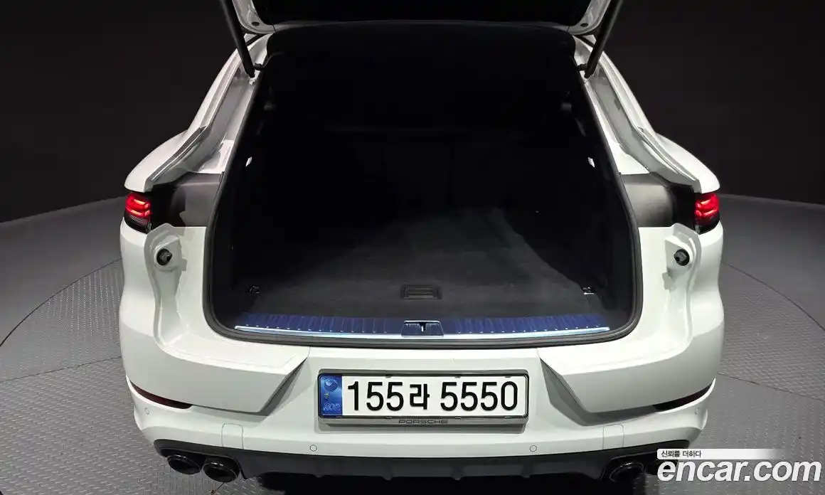Porsche Cayenne 2024 3.0 автомат (гидро), фото 20