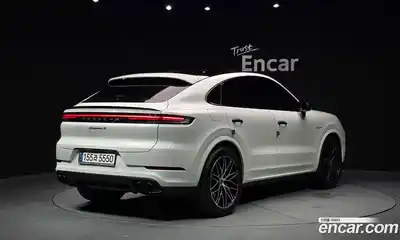 Porsche Cayenne 2024 3.0 автомат (гидро), миниатюра 2