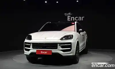 Porsche Cayenne 2024 3.0 автомат (гидро), миниатюра 3