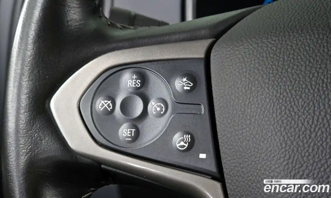Chevrolet Colorado 2022 3.6 автомат (гидро), фото 16