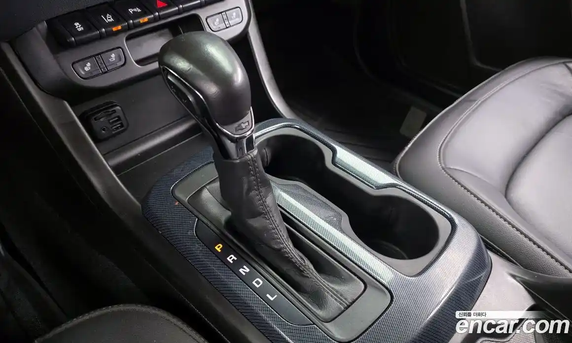 Chevrolet Colorado 2022 3.6 автомат (гидро), фото 9
