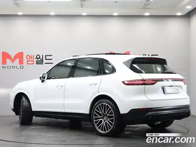 Porsche Cayenne 2021 3.0 автомат (гидро), миниатюра 3
