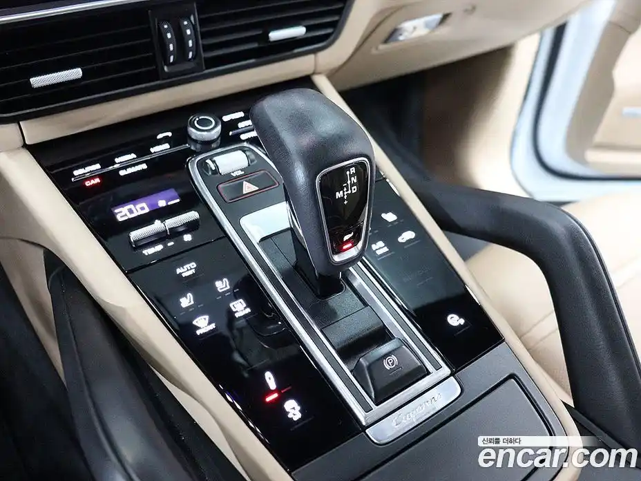 Porsche Cayenne 2021 3.0 автомат (гидро), фото 9