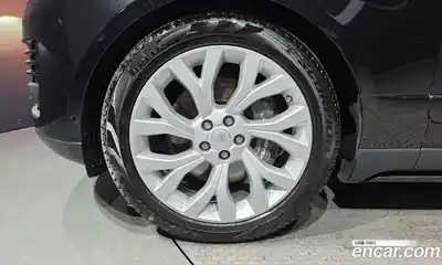 Land Rover Range Rover 2021 3.0 автомат (гидро), миниатюра 5