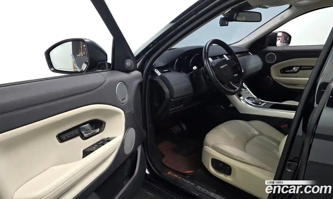 Land Rover Range Rover Evoque 2016 2.0 автомат (гидро), фото 12