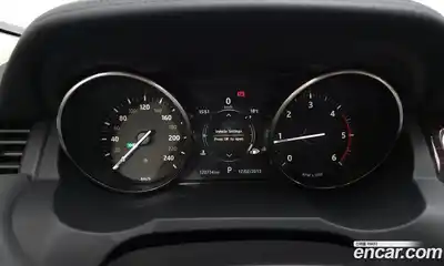 Land Rover Range Rover Evoque 2016 2.0 автомат (гидро), миниатюра 8
