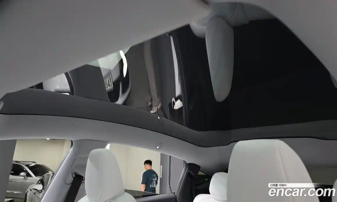 Tesla Model Y 2025 0.2 гидро, фото 23