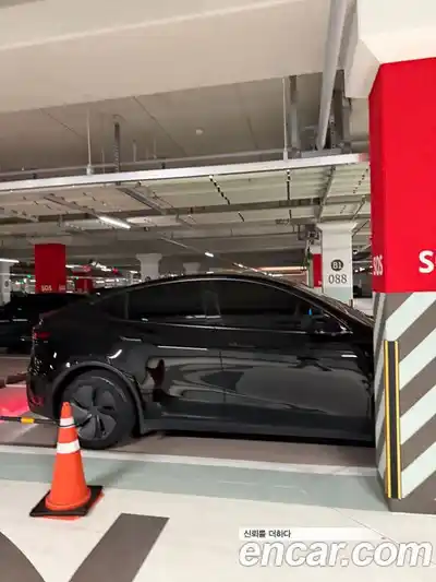 Tesla Model Y 2025 гидро, миниатюра 6