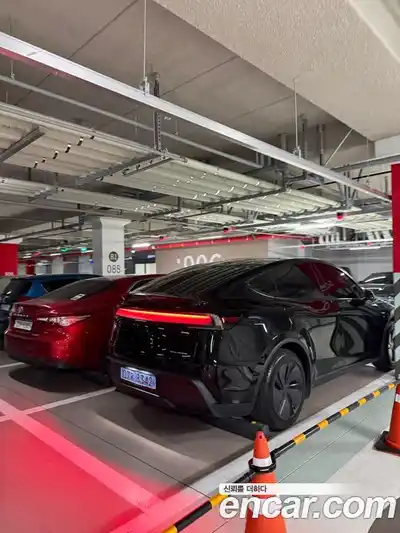Tesla Model Y 2025 гидро, миниатюра 7