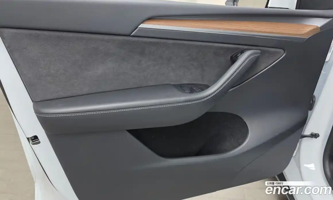 Tesla Model Y 2022 0.2 гидро, фото 14