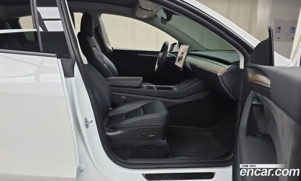 Tesla Model Y 2022 0.2 гидро, фото 16