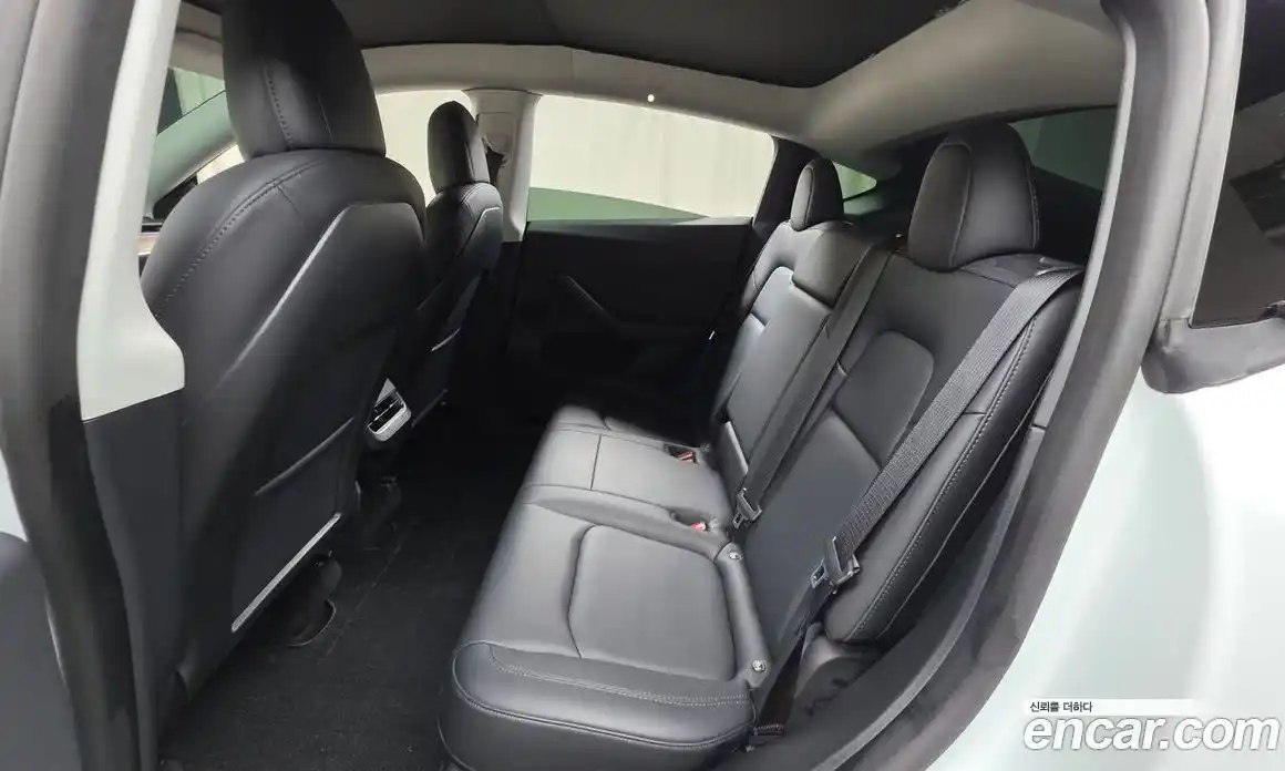 Tesla Model Y 2022 0.2 гидро, фото 18