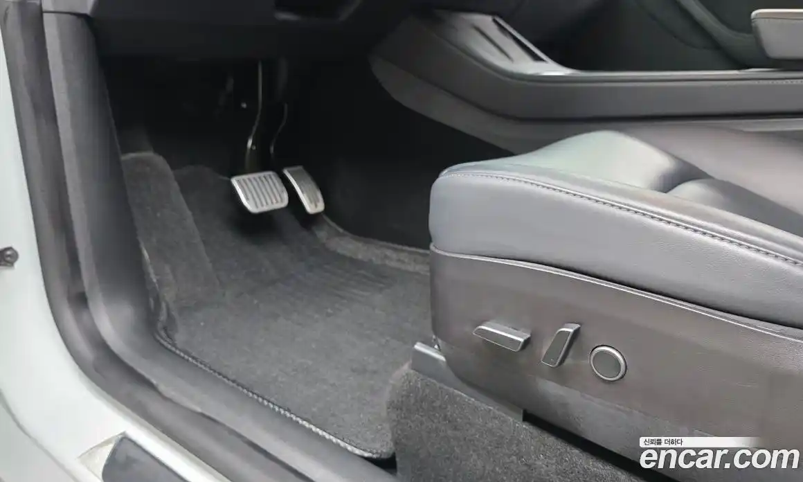 Tesla Model Y 2022 0.2 гидро, фото 22