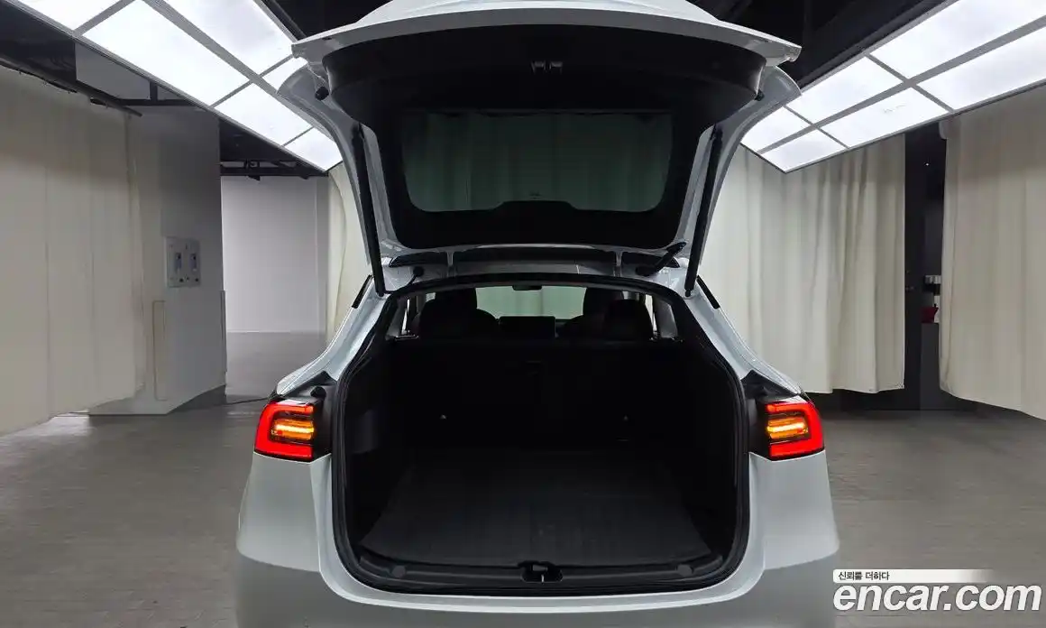 Tesla Model Y 2022 0.2 гидро, фото 24