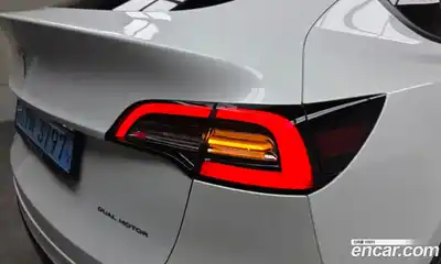 Tesla Model Y 2022 0.2 гидро, миниатюра 9