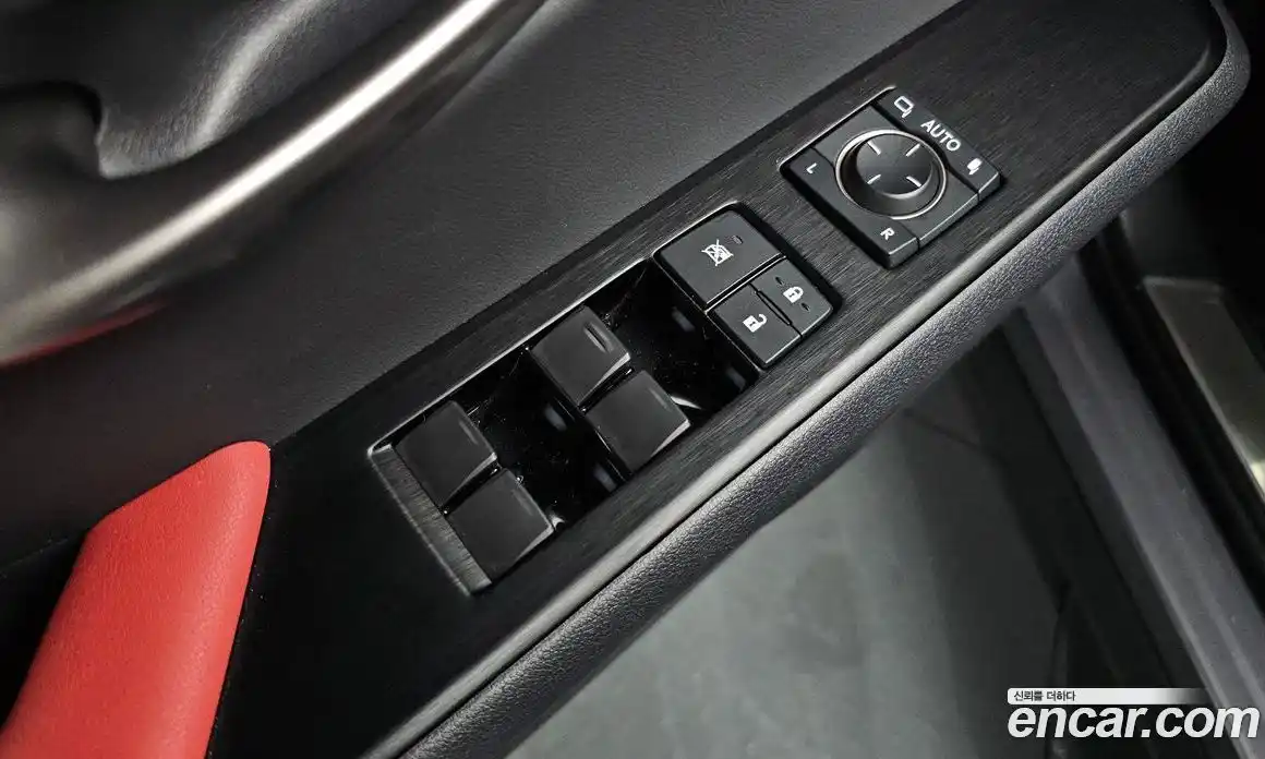 Lexus UX 2021 2.0 гидро, фото 28