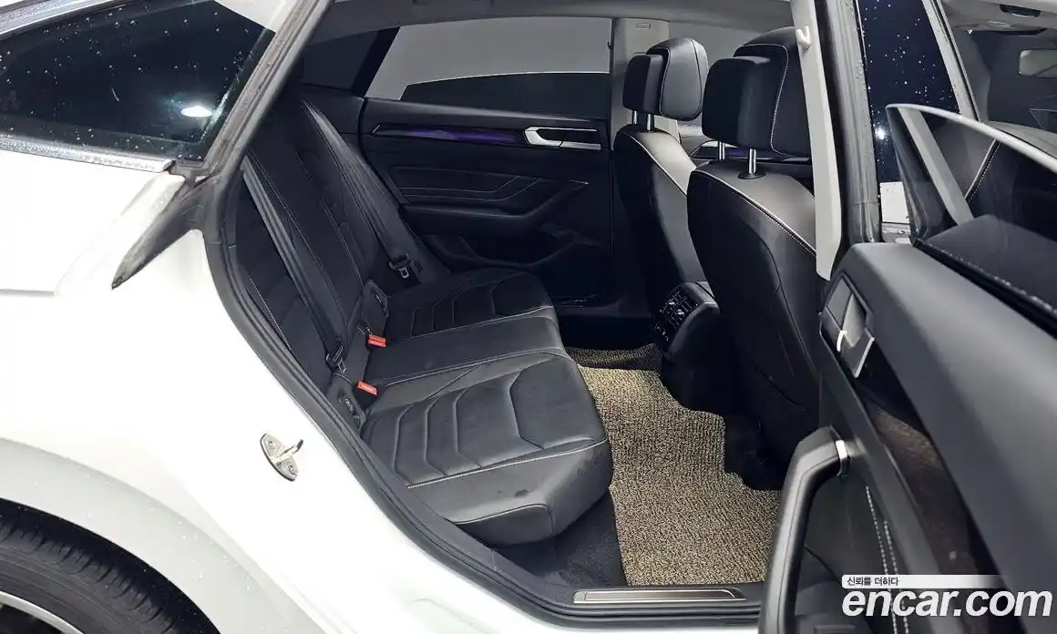 Volkswagen Arteon 2022 2.0 автомат (гидро), фото 17