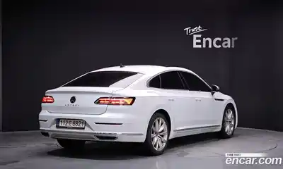 Volkswagen Arteon 2022 2.0 автомат (гидро), миниатюра 2