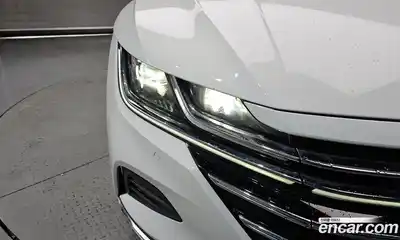 Volkswagen Arteon 2022 2.0 автомат (гидро), миниатюра 8