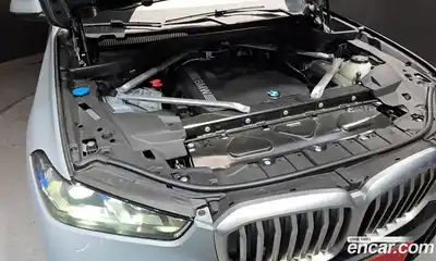 BMW X5 2025 3.0 автомат (гидро), миниатюра 6