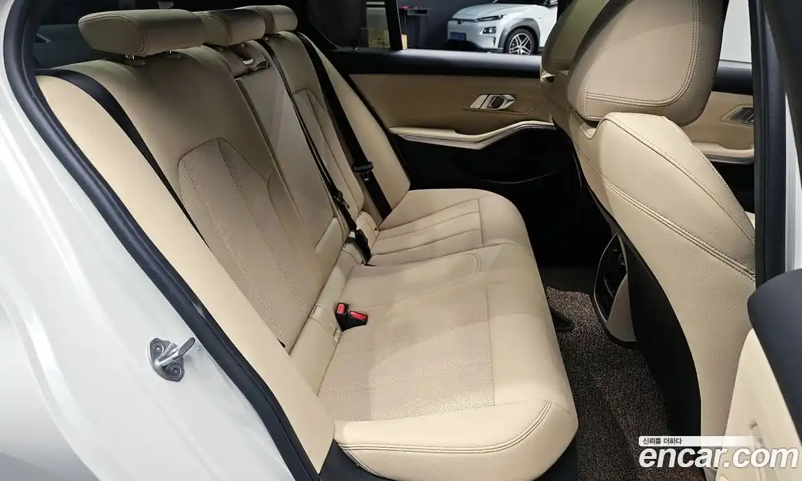 BMW 3 серия 2024 2.0 автомат (гидро), фото 17