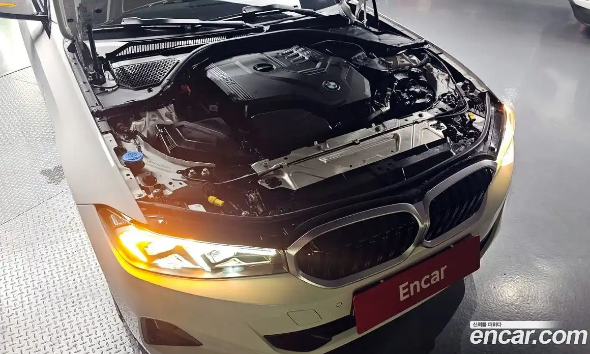 BMW 3 серия 2024 2.0 автомат (гидро), фото 5