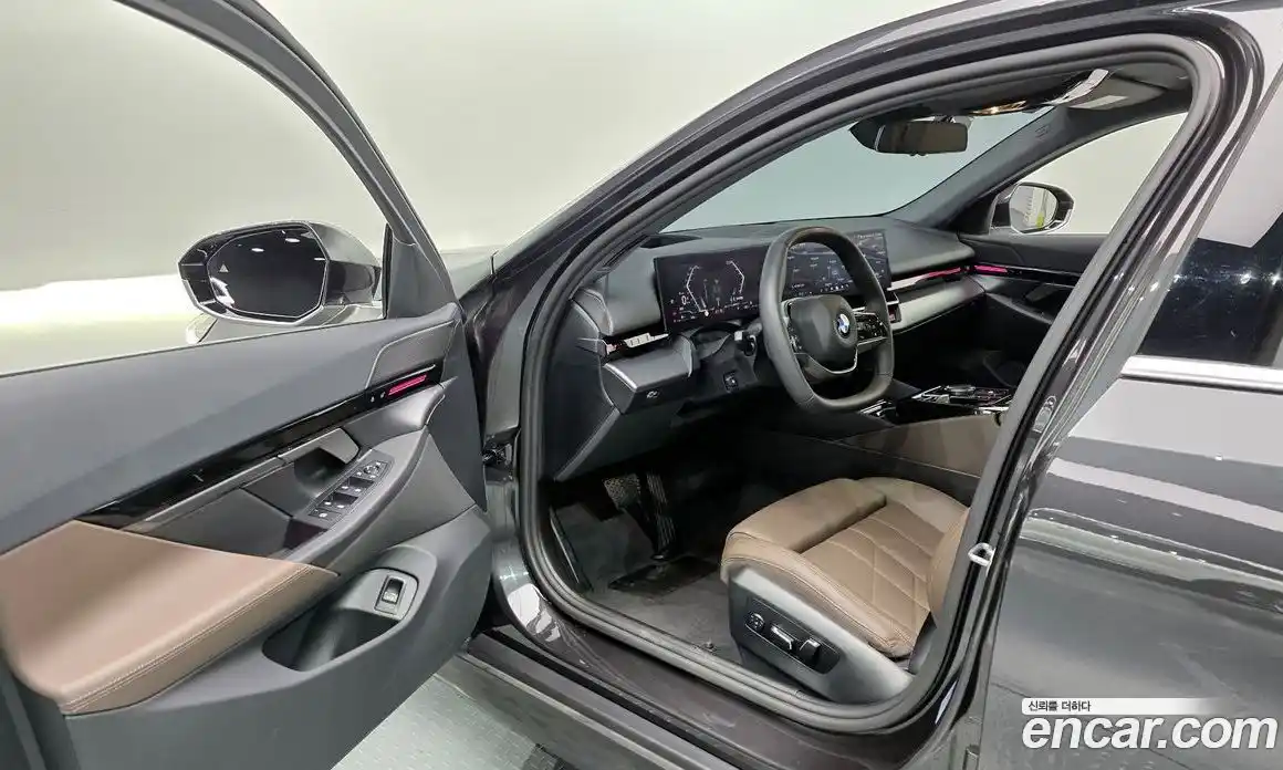 BMW 5 серия 2024 2.0 автомат (гидро), фото 13