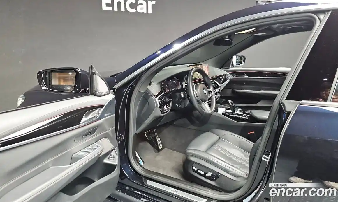 BMW 6 серия 2023 3.0 автомат (гидро), фото 13