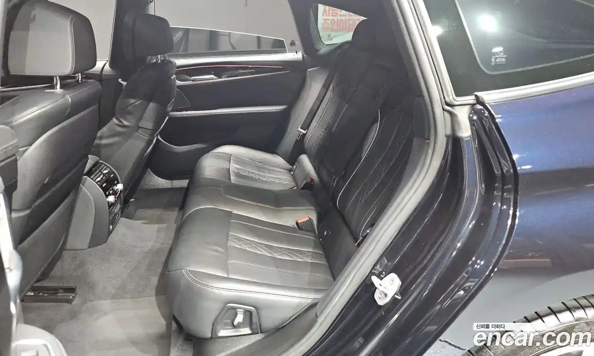 BMW 6 серия 2023 3.0 автомат (гидро), фото 16