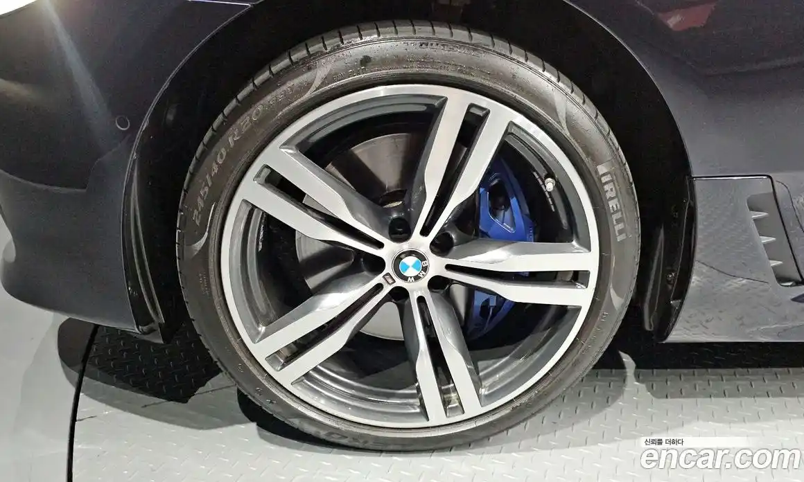 BMW 6 серия 2023 3.0 автомат (гидро), фото 5