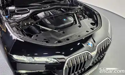BMW 7 серия 2024 3.0 автомат (гидро), миниатюра 6