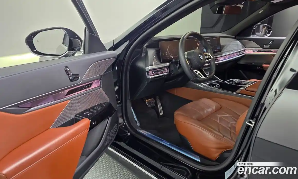 BMW 7 серия 2024 3.0 автомат (гидро), фото 10