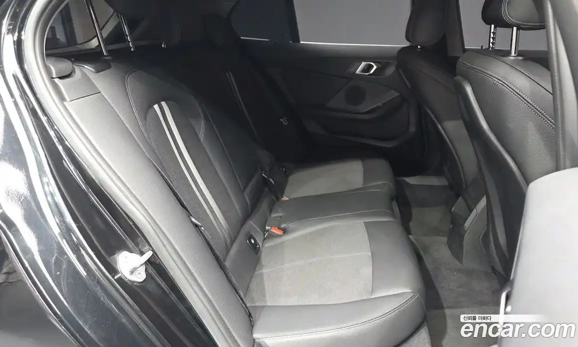 BMW 1 серия 2020 2.0 автомат (гидро), фото 18