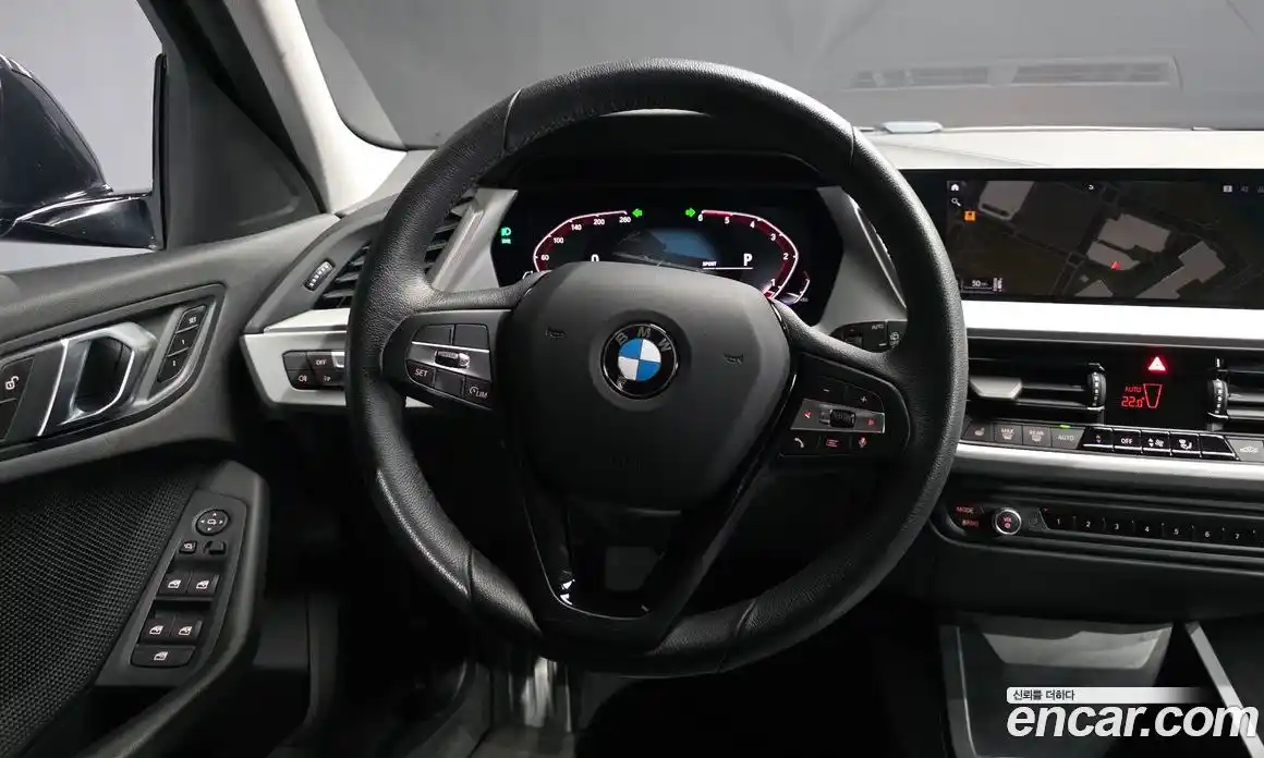 BMW 1 серия 2020 2.0 автомат (гидро), фото 19