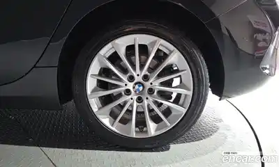BMW 1 серия 2020 2.0 автомат (гидро), миниатюра 7