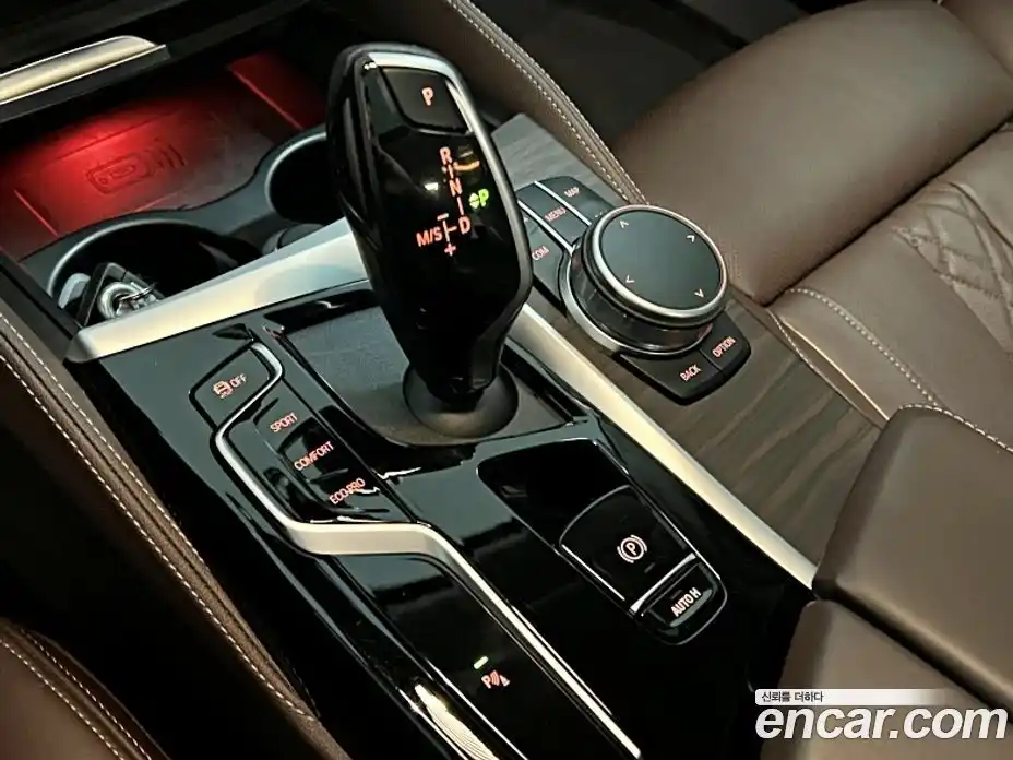 BMW 5 серия 2021 2.0 автомат (гидро), фото 9
