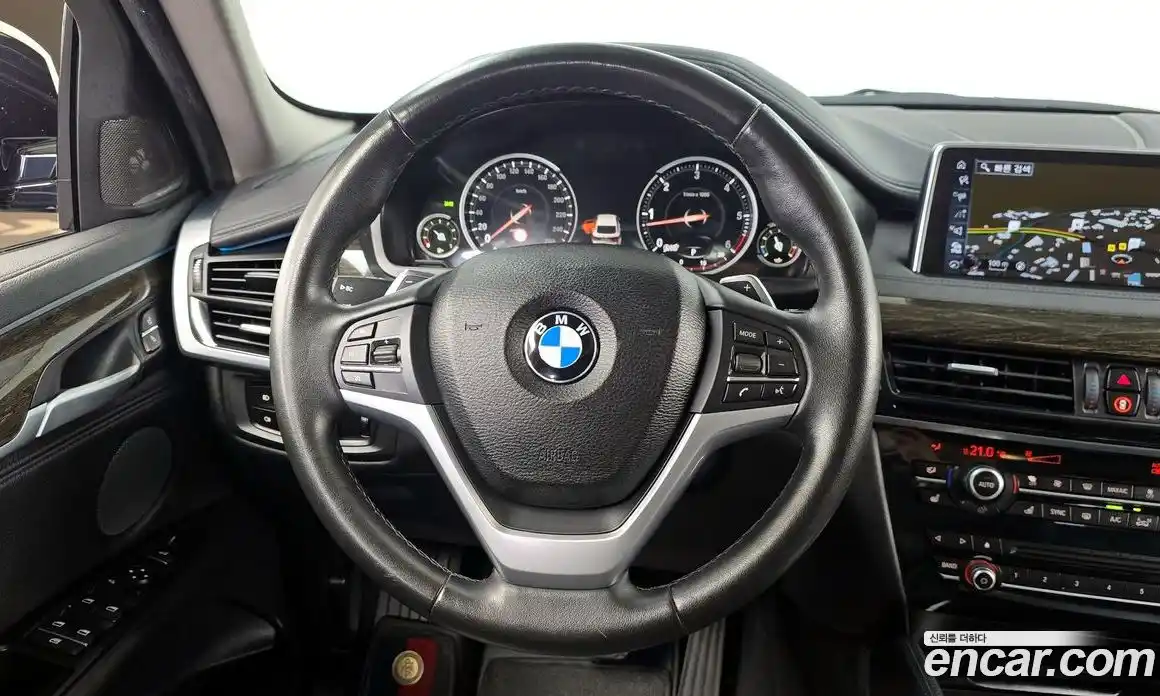 BMW X6 2017 3.0 автомат (гидро), фото 13