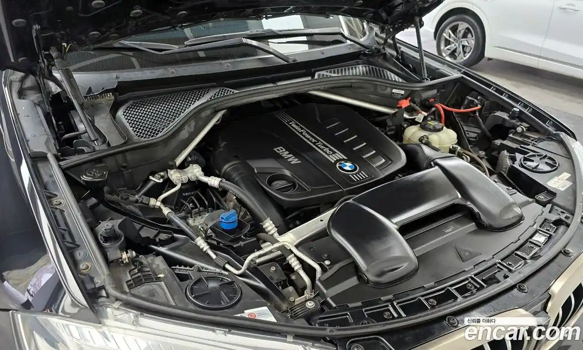 BMW X6 2017 3.0 автомат (гидро), фото 6
