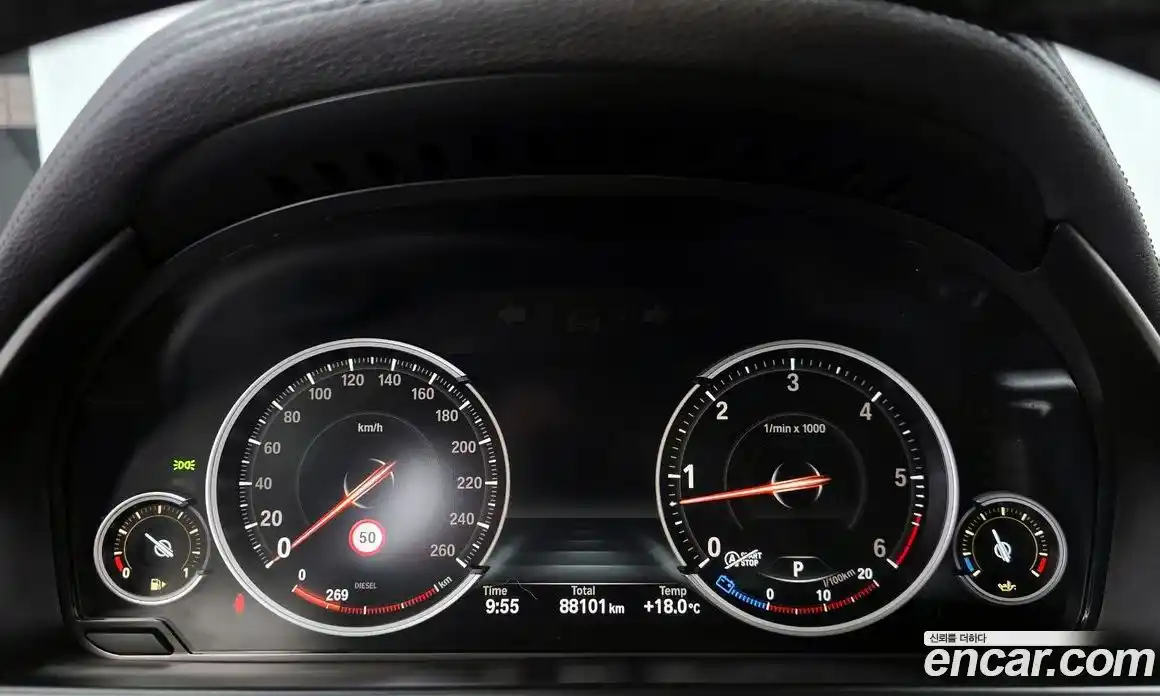 BMW X6 2017 3.0 автомат (гидро), фото 8