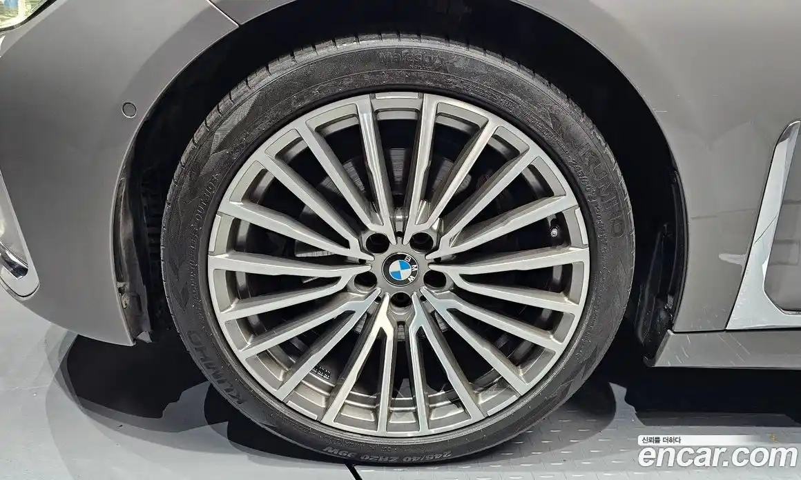BMW 7 серия 2021 3.0 автомат (гидро), фото 5
