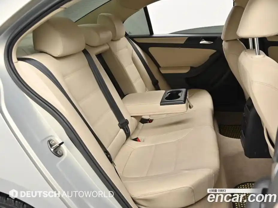 Volkswagen Jetta 2011 2.5 автомат (гидро), фото 12