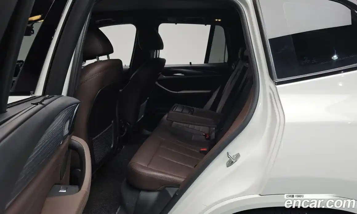 BMW X3 2022 2.0 автомат (гидро), фото 15