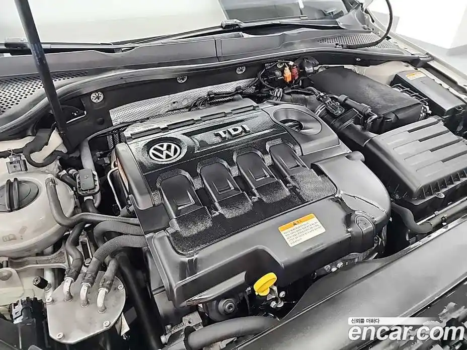 Volkswagen Golf 2014 1.6 автомат (гидро), фото 5